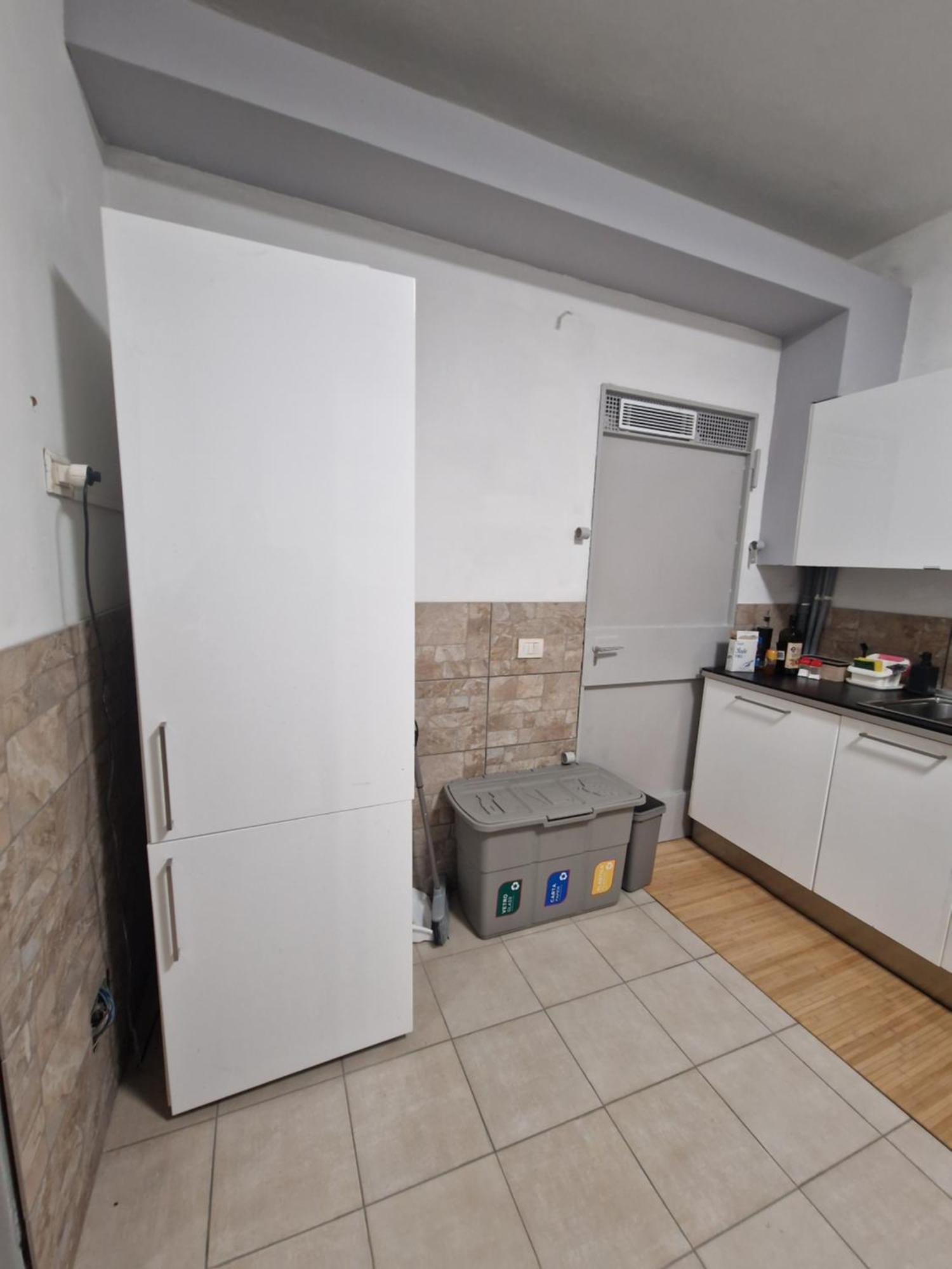 Underground Home Vicino Metropolitana Comasina Cormano Extérieur photo